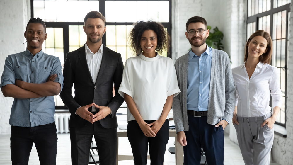 Choosing Between In-house Lead Generation vs. Partnering with an Agency: Pros and Cons